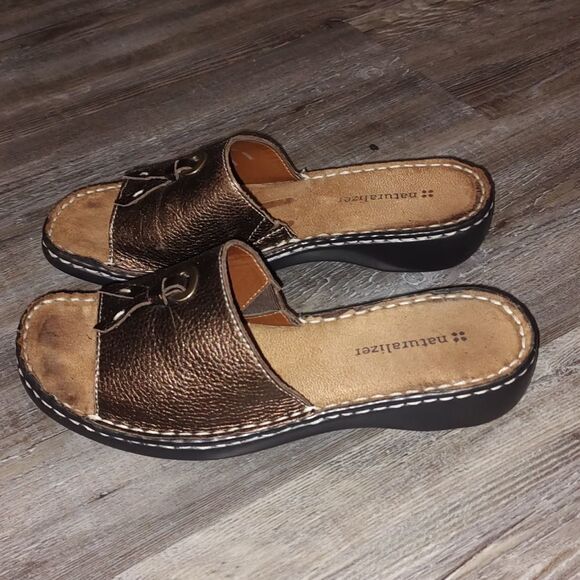 Naturalizer Callman slip on sandals  Sz 7.5 - Picture 2 of 8